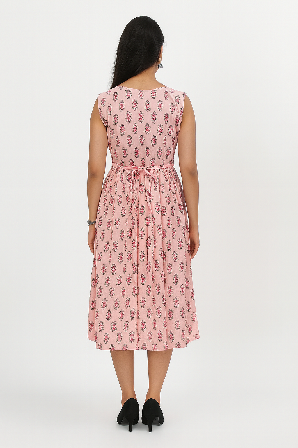 TUNIC PATTERN - DELICATE MOTIF ON SOFT PEACH 201F