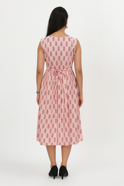 TUNIC PATTERN - DELICATE MOTIF ON SOFT PEACH 201F