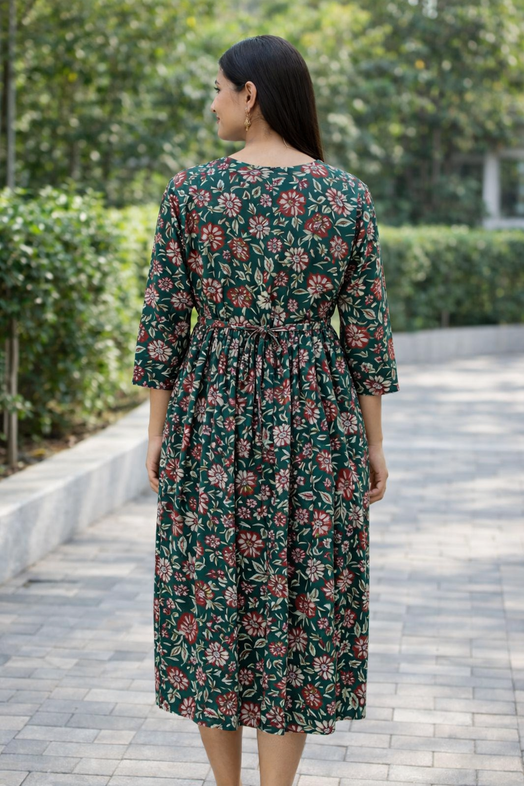 FEEDING GOWN - FLORAL VINE PRINT - DARK GREEN - FGH10